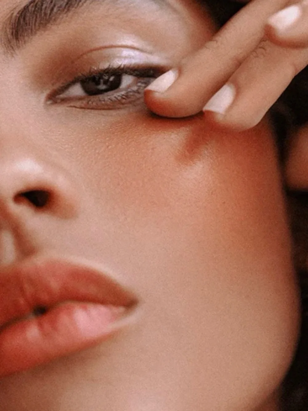 NEW VIctoria Beckham Cheeky Posh fever color